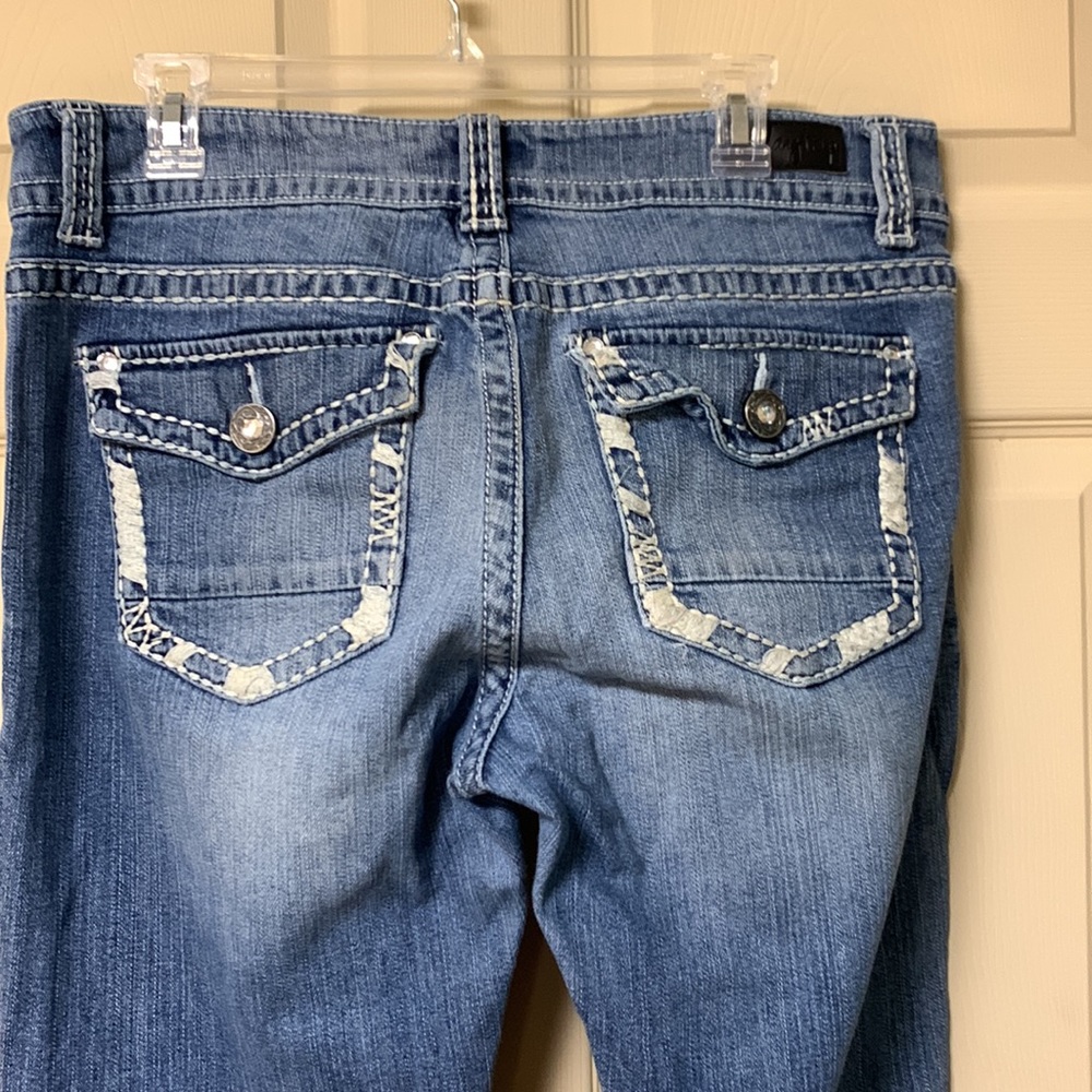 Jeans - Picture 6 of 8